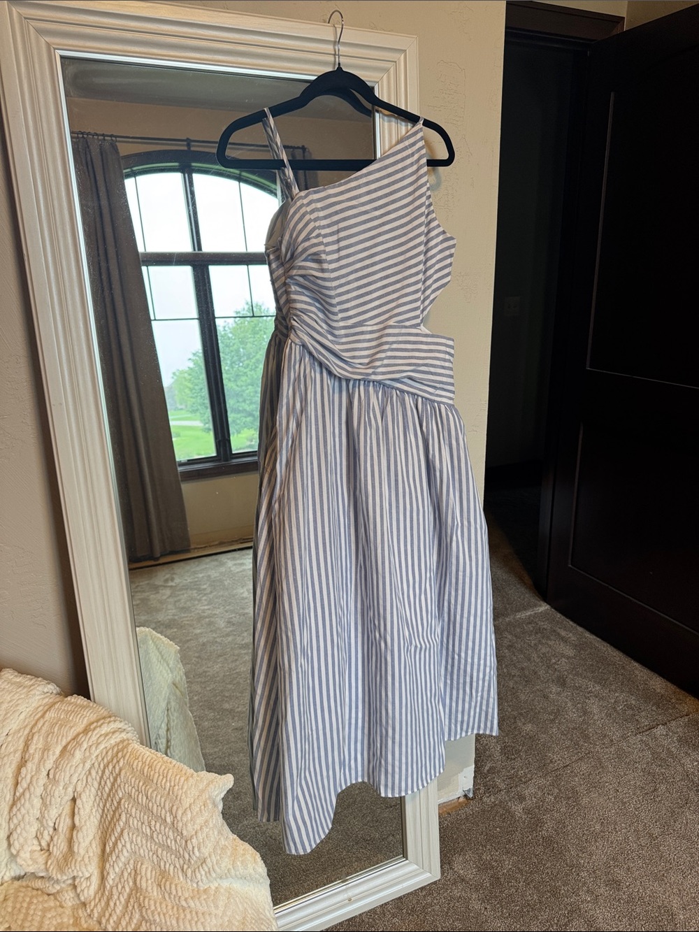 Commense Blue and White Striped Asymmetrical Dress - Picture 4 of 7